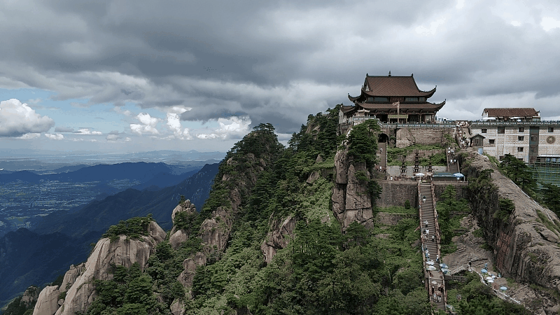 九华山
