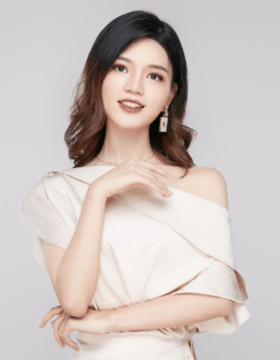小麦(主持人)