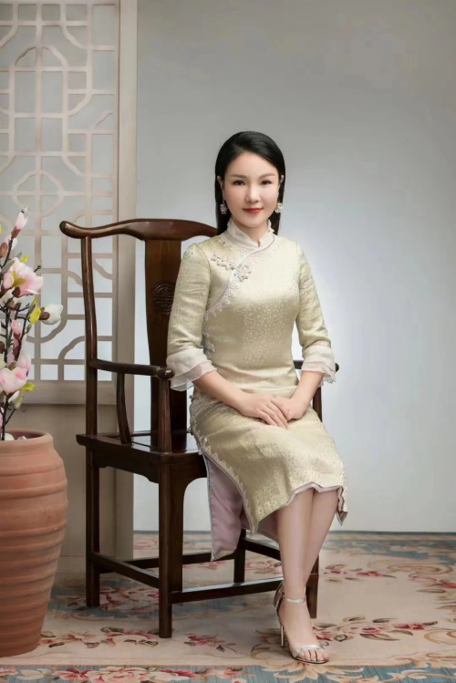 王榕祺(周易形象设计、心理咨询师)