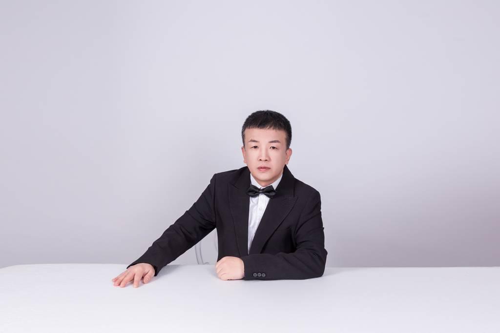 曹云飞(丽江精品客栈运营CEO)