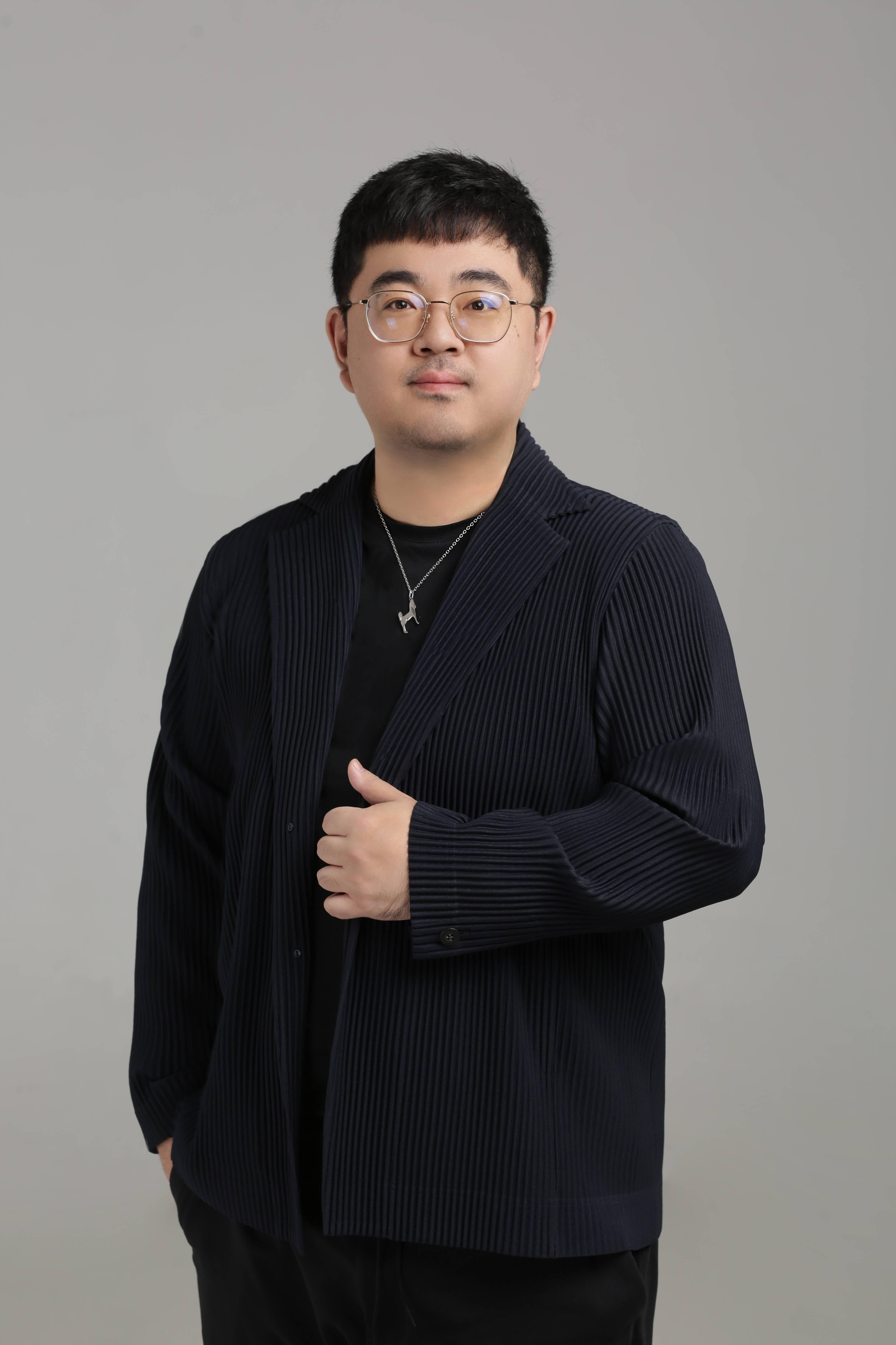 战嬴(青年音乐家)