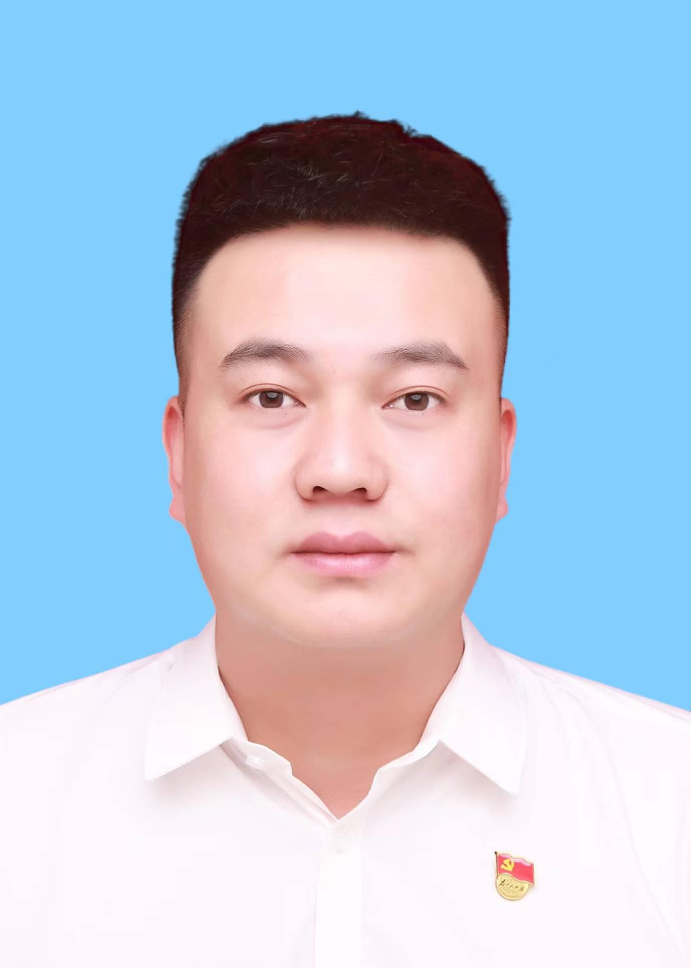 焦鹏辉(中辉建投集团董事长 )