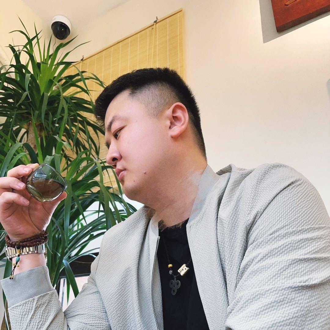 赵志浩(艺术品收藏家)