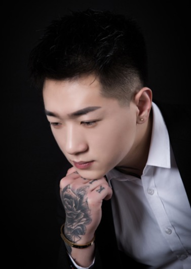 AL(美发师)