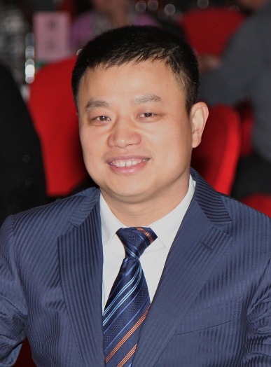 罗劲军