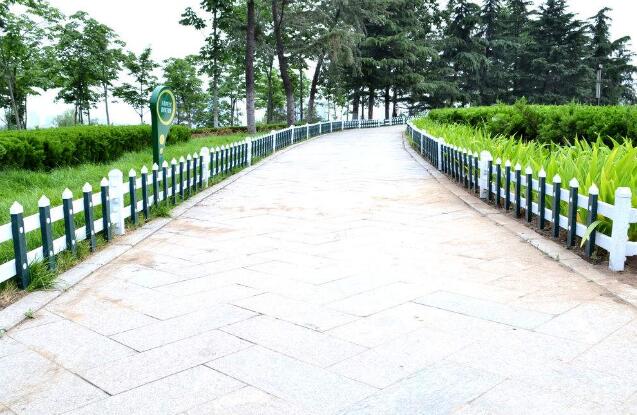 水泥草坪护栏 草坪护栏