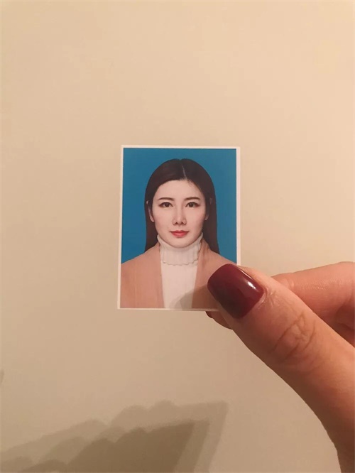 拍一张照片，就能做出一幅海报！