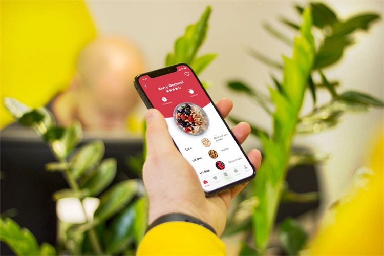 浅色还是深色?教你选择合适的界面配色方案!