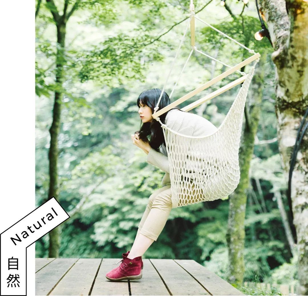 如何做一款自然不造作的文艺版式?用超多实例帮你掌握!