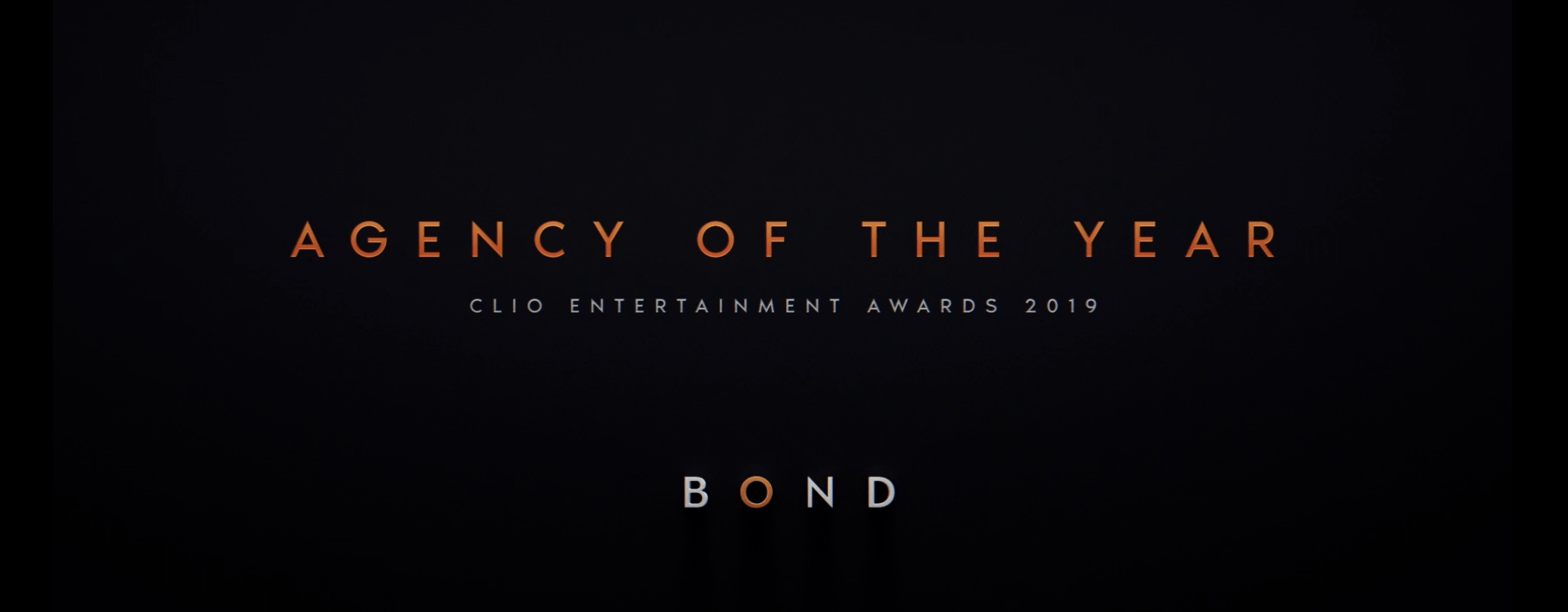 用超多案例,帮你了解《神奇女侠1984》背后的顶级设计机构BOND