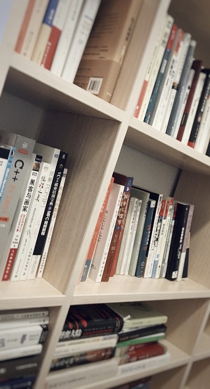 从非科班成长为大厂设计师,他是如何学习的?