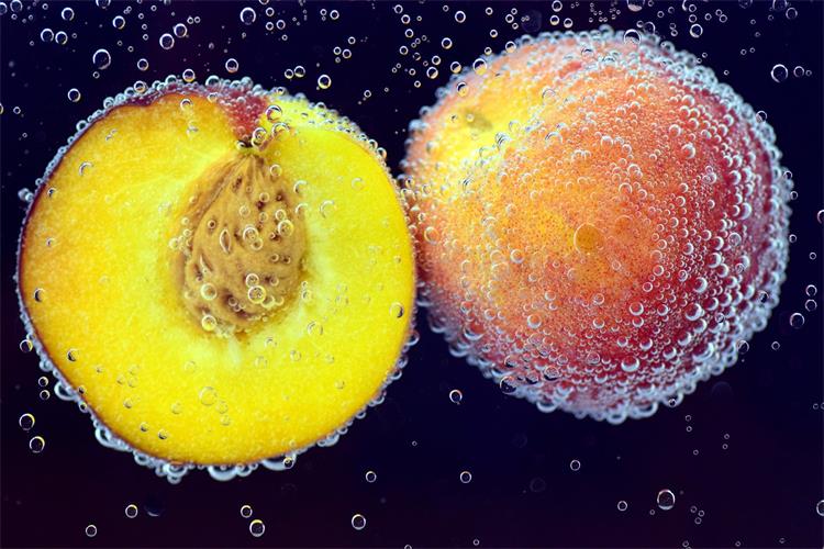 学会这8个经济学原理,让你的设计更值钱!