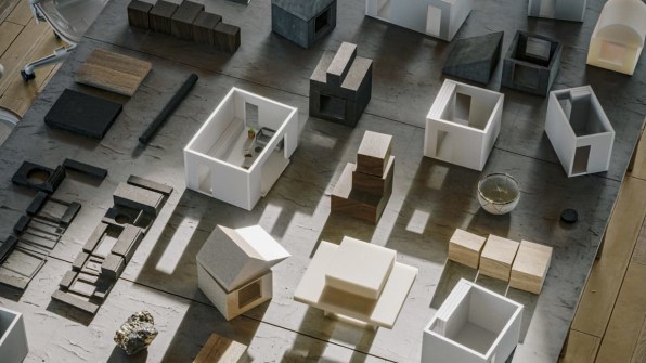 这14个炫酷的「交互界面」,正在将我们引向多样的未来