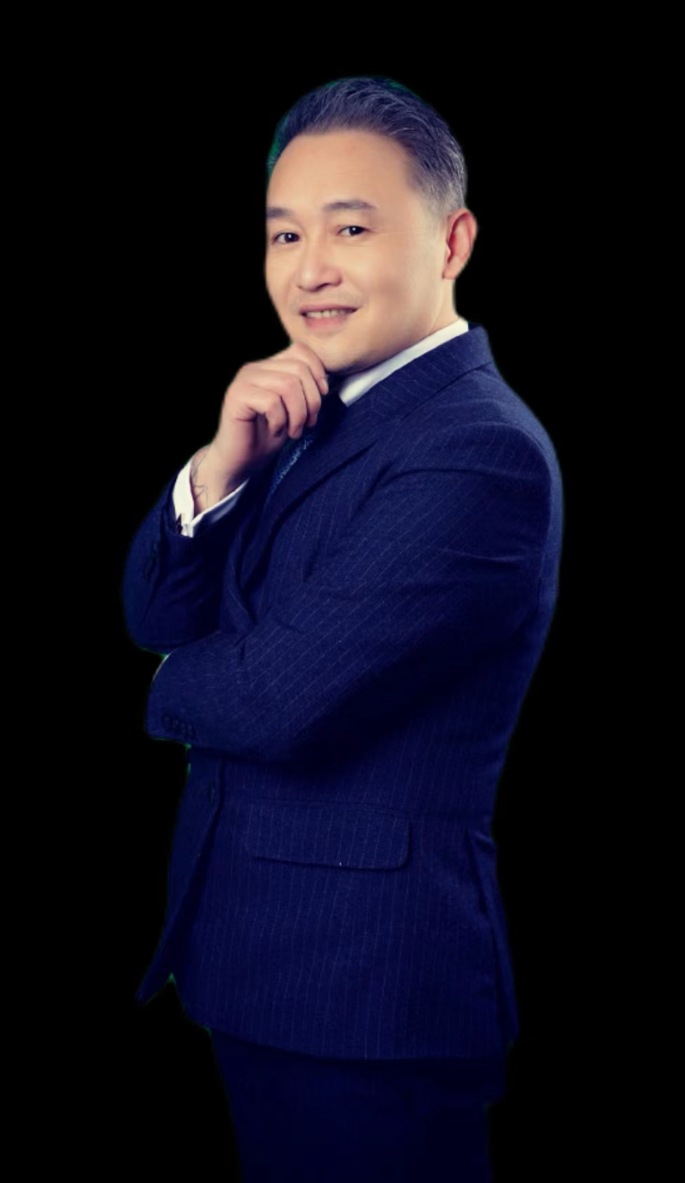 张鹤之（国家一级美术师）