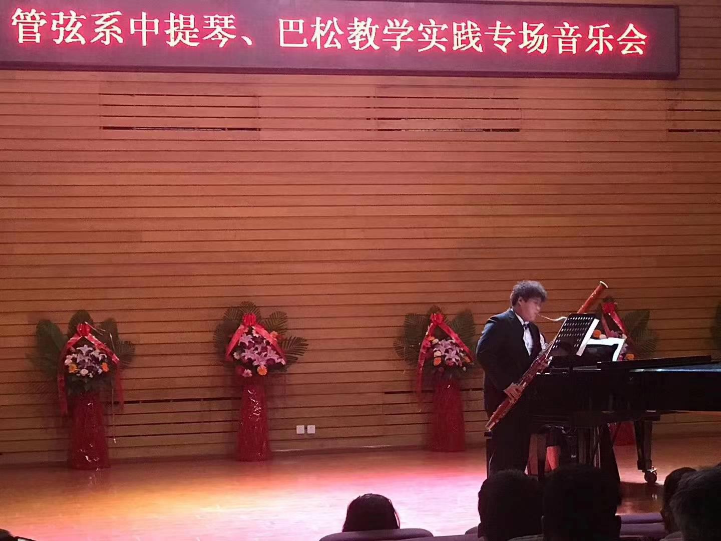 ae9ff3cf-bc63-4ef1-9040-35808bea4099(1)