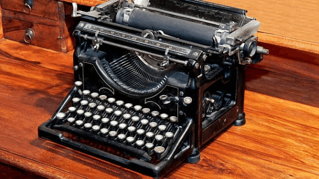 打字机