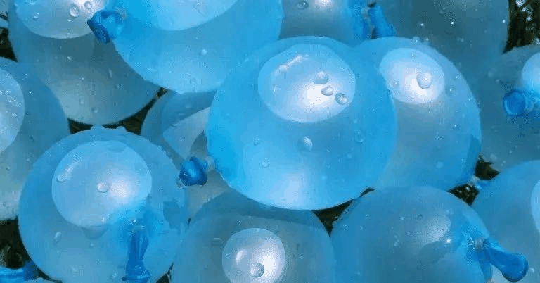 水气球