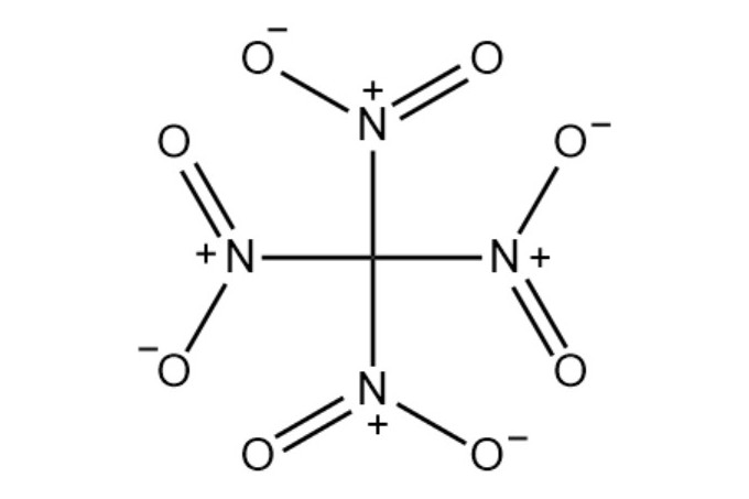 四硝基甲烷