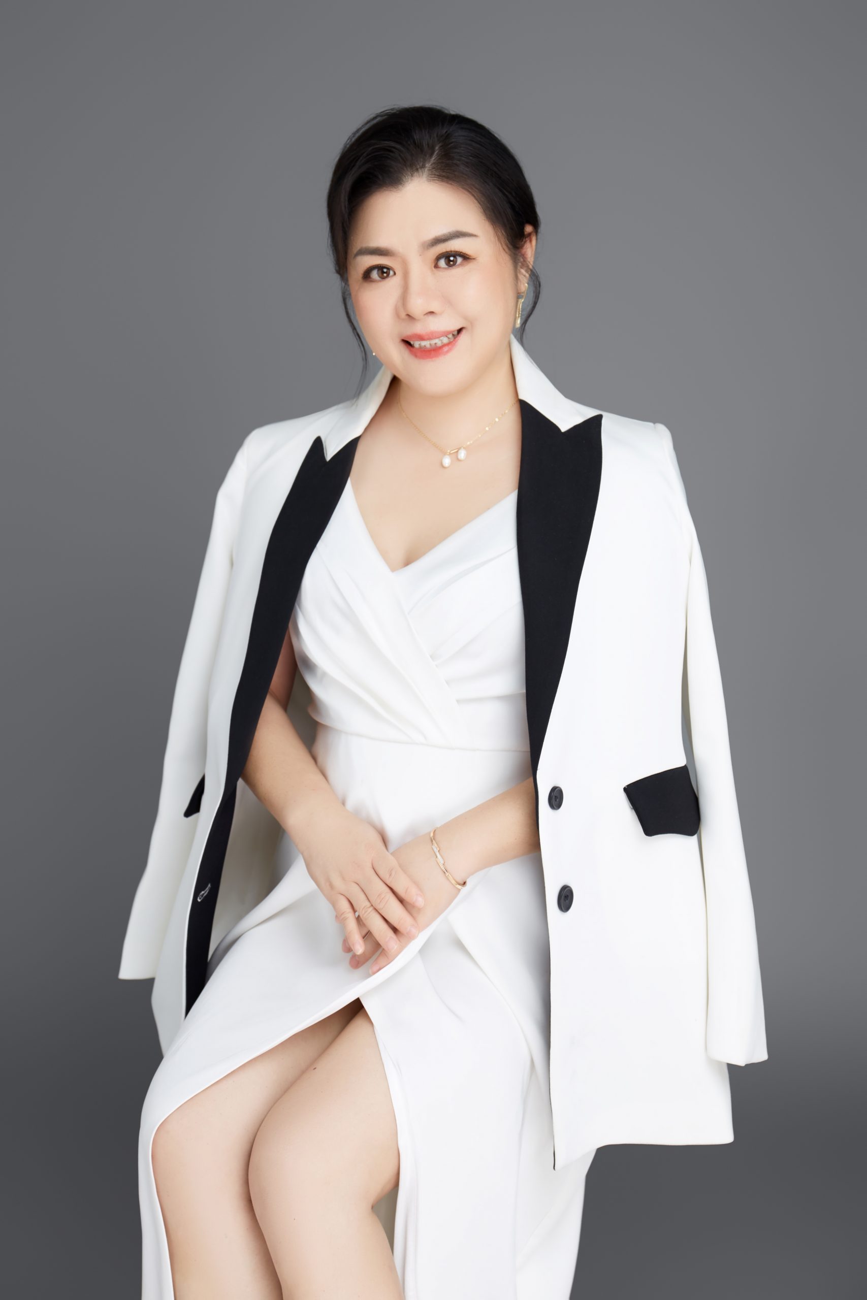 b83c6ecb-c514-40ec-ba79-313fa7a8307b