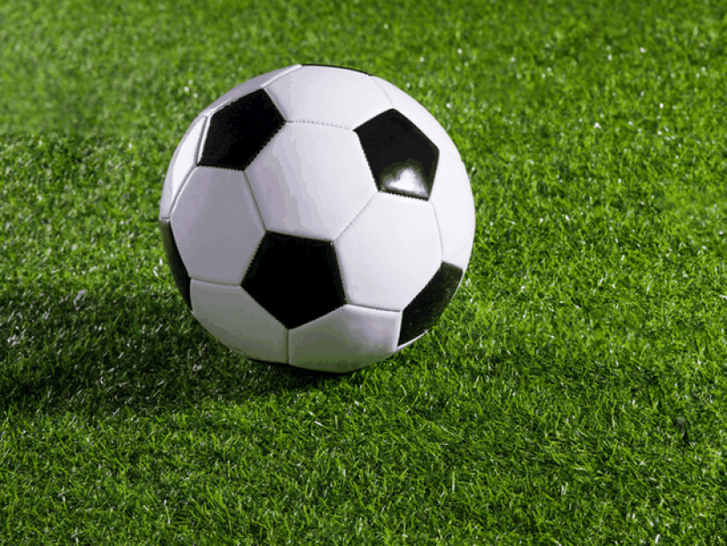 足球