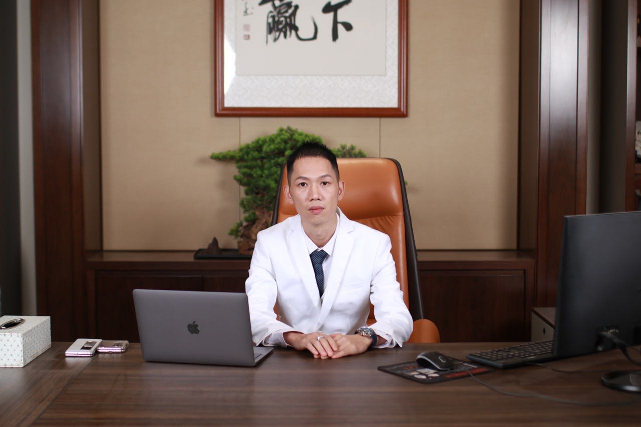 1aec2e03-4221-4ef8-8ebe-581c1ac2dbde