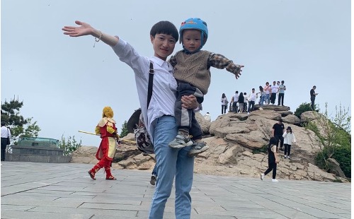 海浪夫妇和可爱的猪猪侠